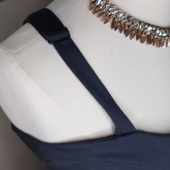 The Arte By Zenana Crop Top Black Zipper front Large - Picture 4 of 16